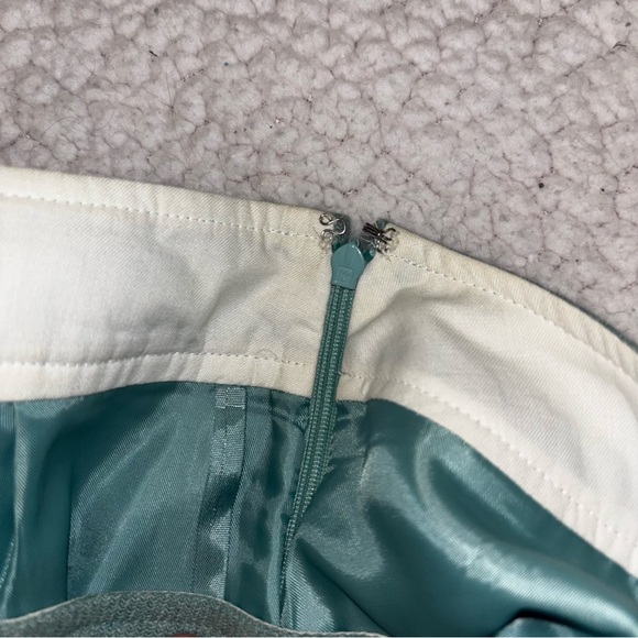 GAP Green Wool Trumpet Skirt - Picture 7 of 8